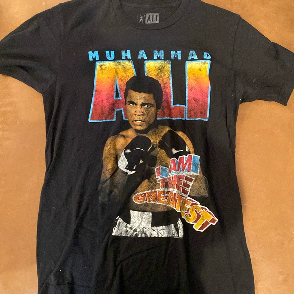 Men’s t-shirt